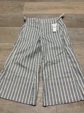 ANTHROPOLOGIE Pilcro Foxglove Mid-Rise Flare Wide Leg Pants Size 27P Petite NWT